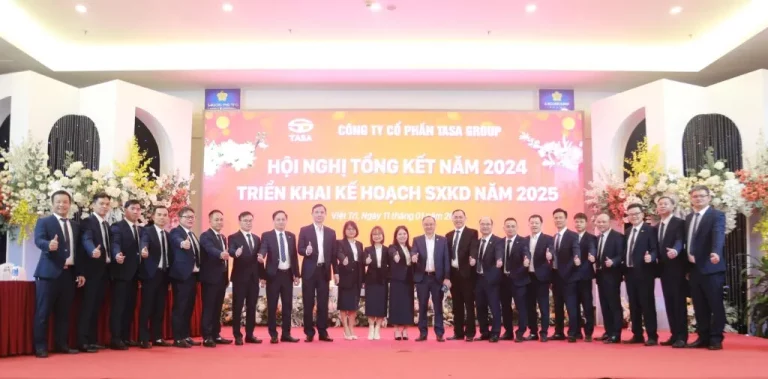 HỘI NGHỊ TỔNG KẾT NĂM 2024 VÀ TRIỂN KHAI KẾ HOẠCH SẢN XUẤT KINH DOANH NĂM 2025